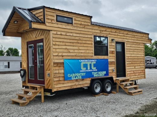 (SOLD!!!)  KVEC (Carter Co.) NEW 24ft THOW 