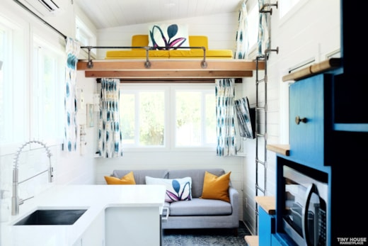Modern 30ft Tiny House (THOW) RV Certified
