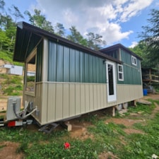 10 x 28 Tiny Home on Wheels - Image 4 Thumbnail
