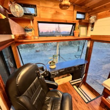 Off-Grid Luxury Skoolie | 20" Roof Raise | 2,700W Solar | Cummins Diesel - Image 6 Thumbnail