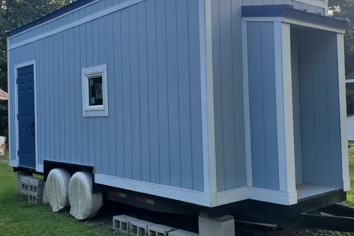Premium 8×20 Metal-Framed THOW Shell with Reinforced Trailer - Image 1 Thumbnail